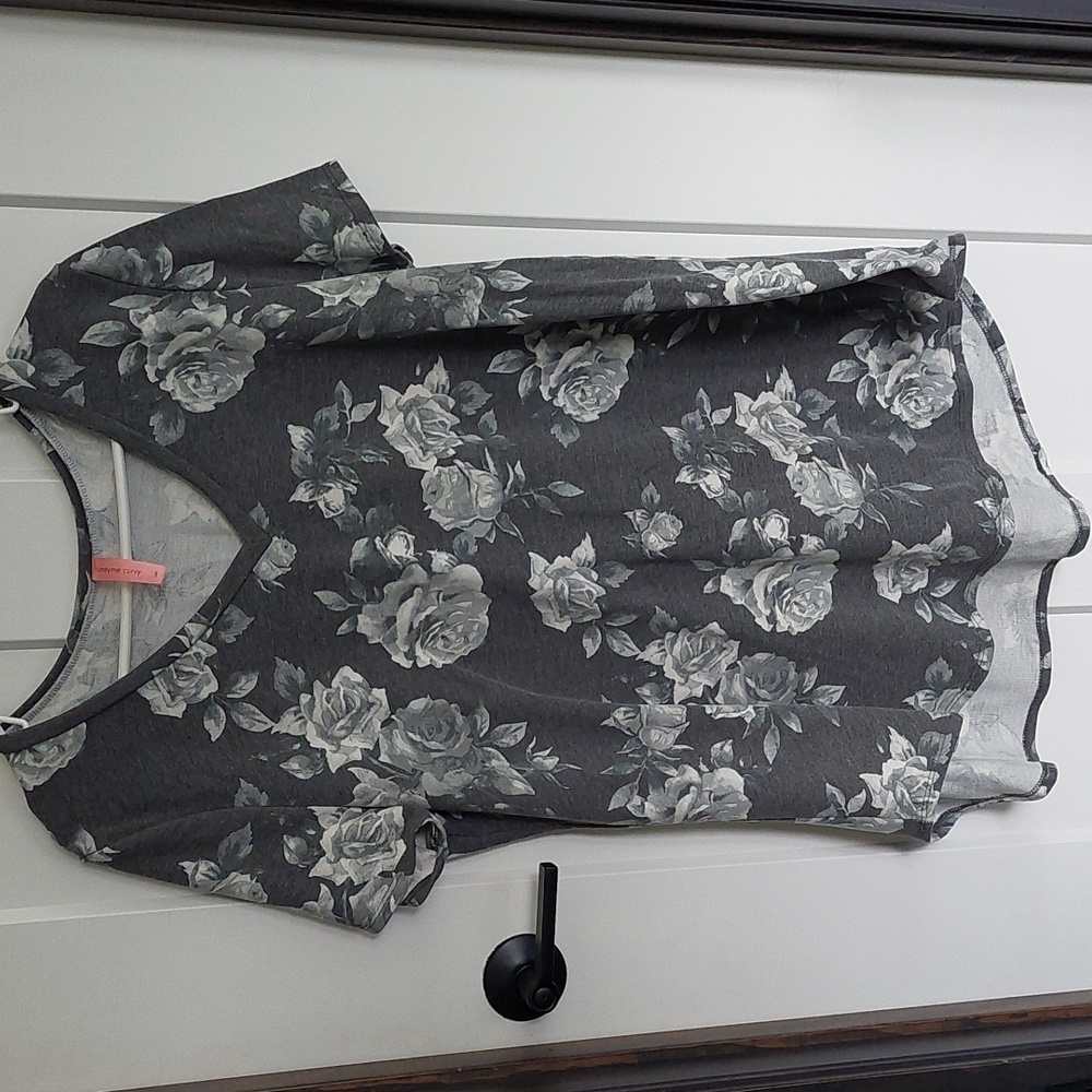 Womens top xxl
